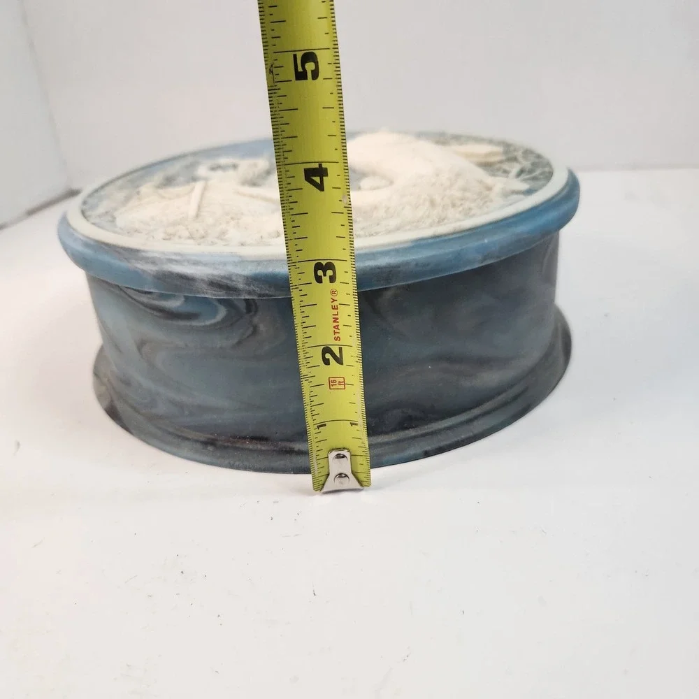 Vintage Large 8.5